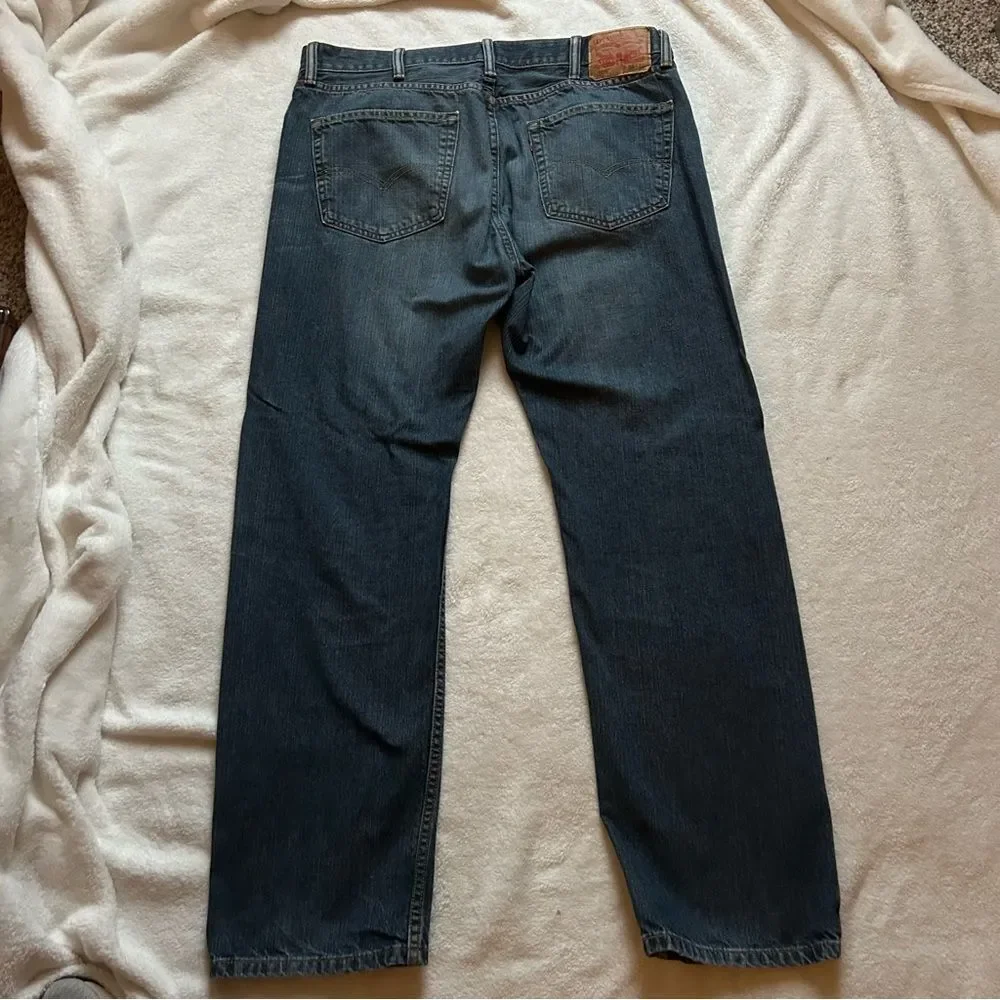 Levi's Men's 505 Medium Blue Straight Leg Jeans Size W38 x L32